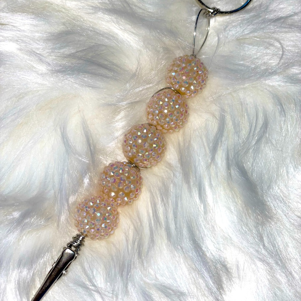 ATM Card Grabber Clip Keychain WHITE